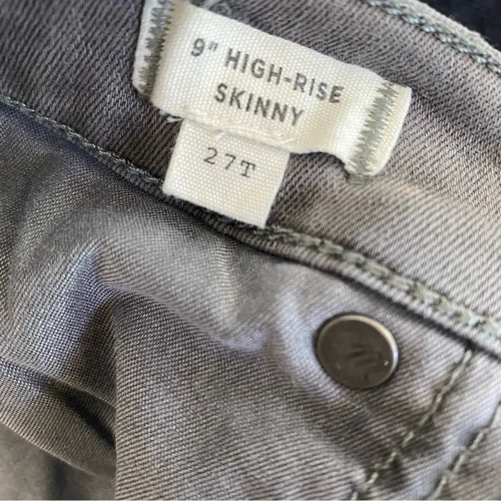 Madewell Tall 9” High-Rise Skinny Jeans in Raw Hem Garment-Dyed Edition